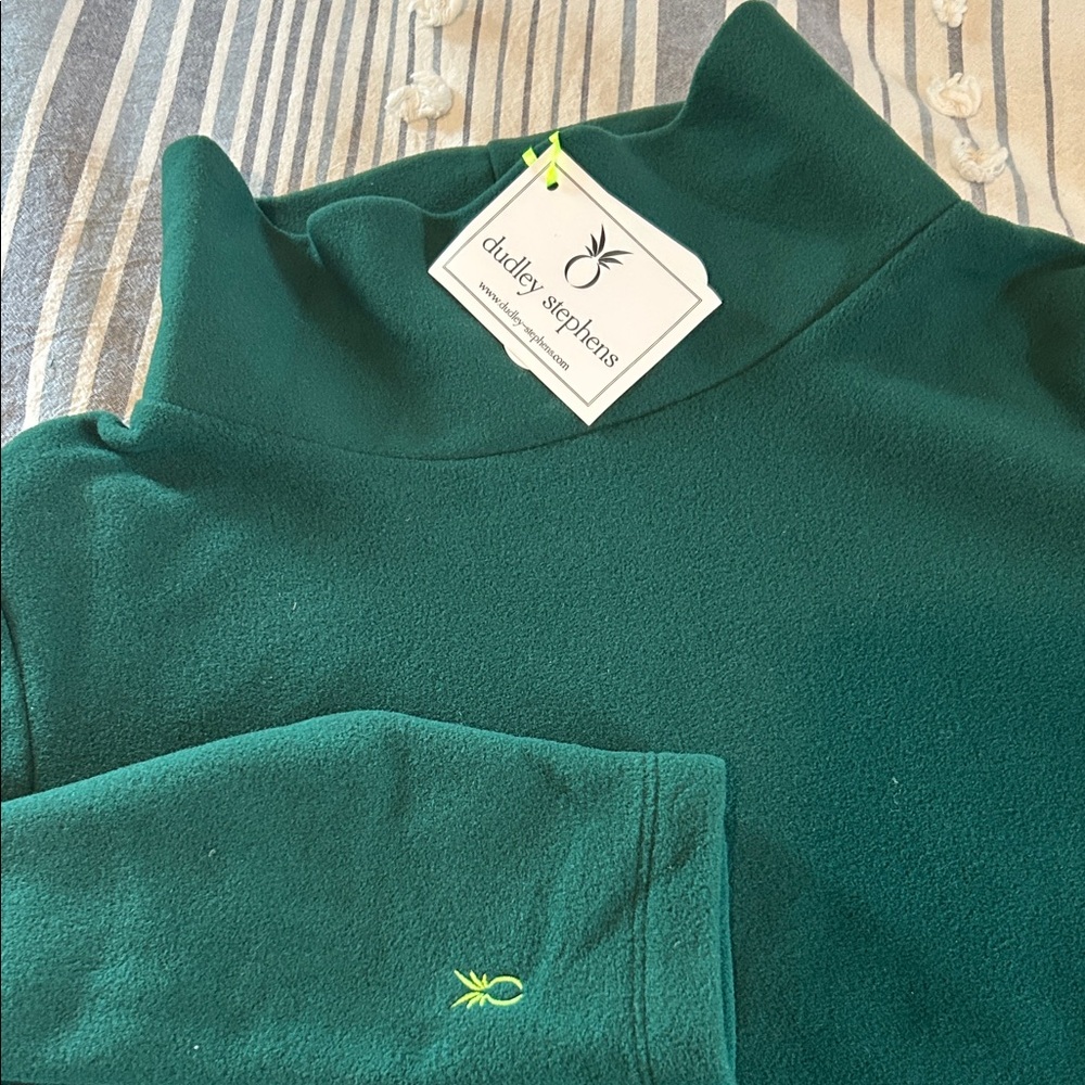 Dudley Stephen’s Greenpoint Emerald Turtleneck- NEW Tags On - Picture 2 of 3